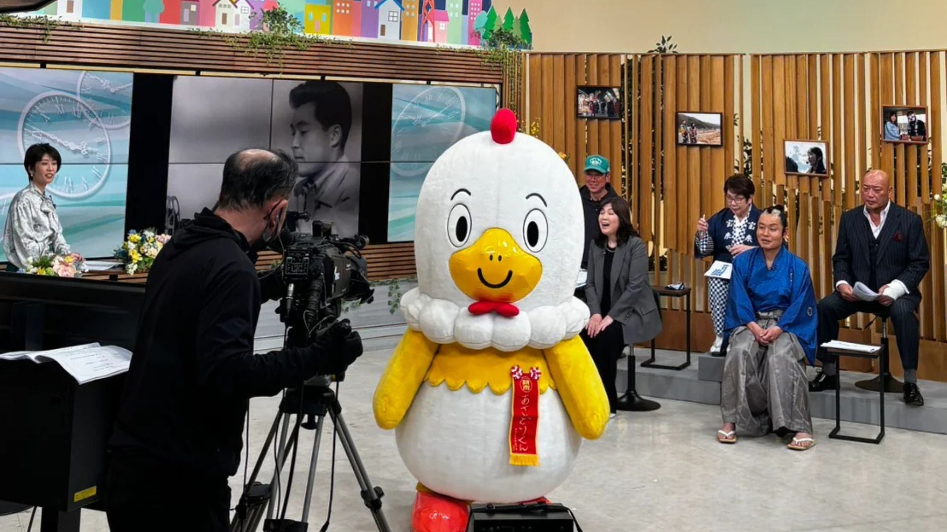 あさどりくん日記 / その16「生放送に呼ばれたよ！」